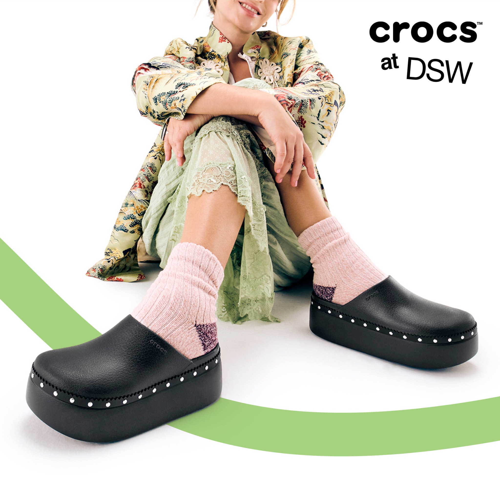 DSW Designer Shoe Warehouse Facebook ad