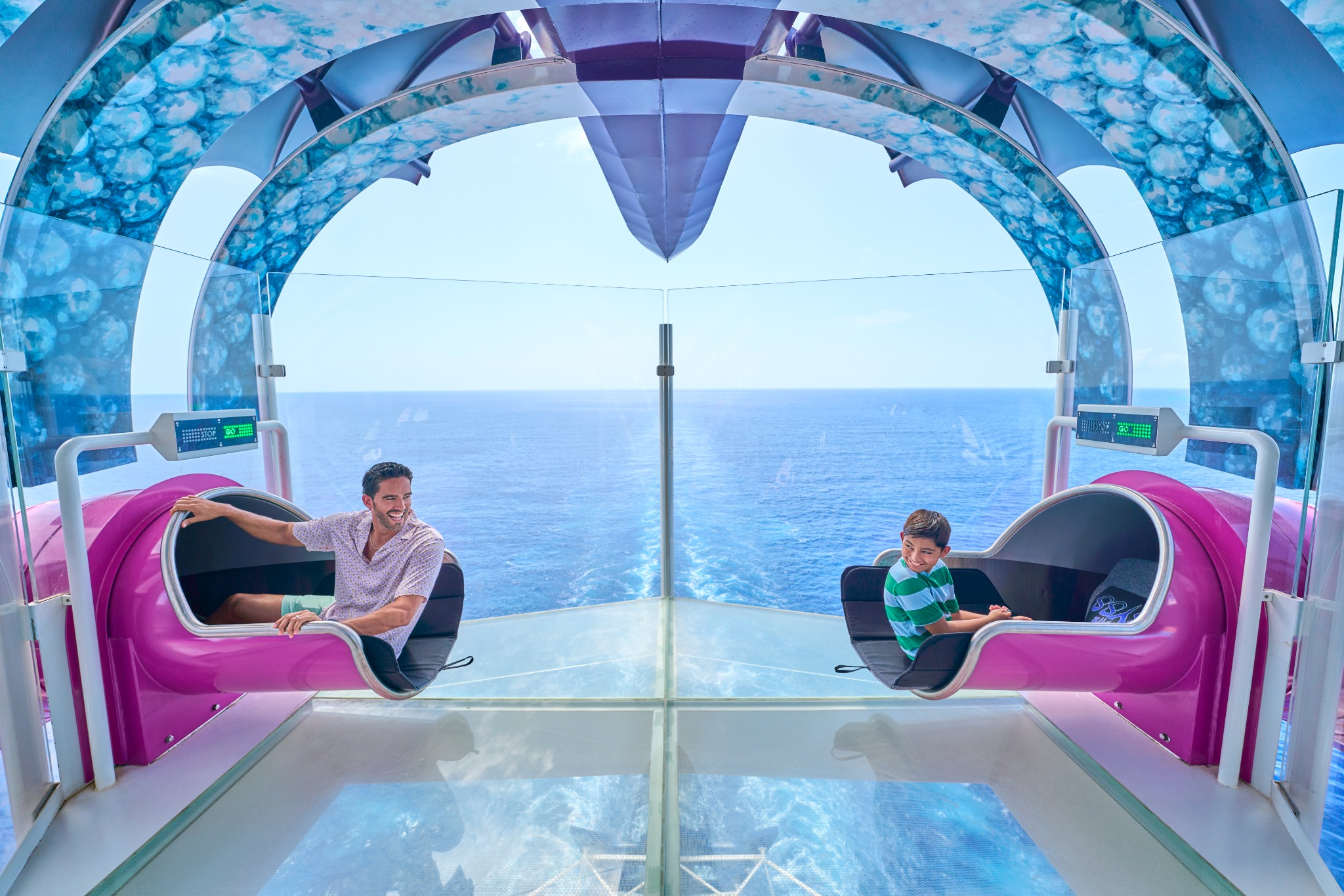 iCruise.com Facebook ad