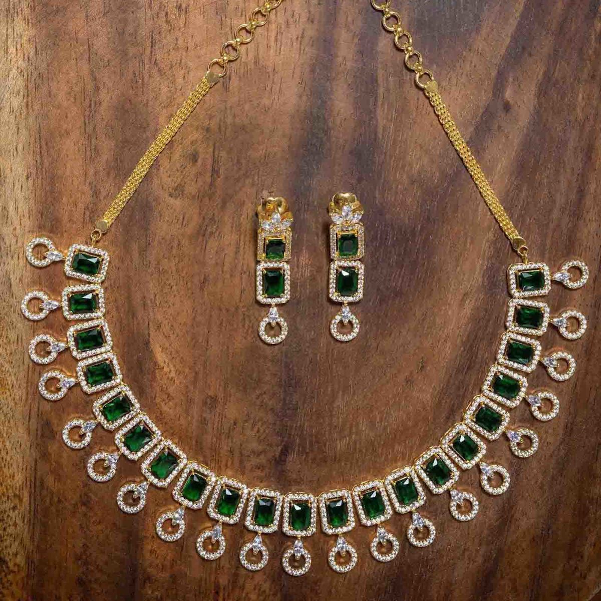 Parakkat Jewels Facebook ad