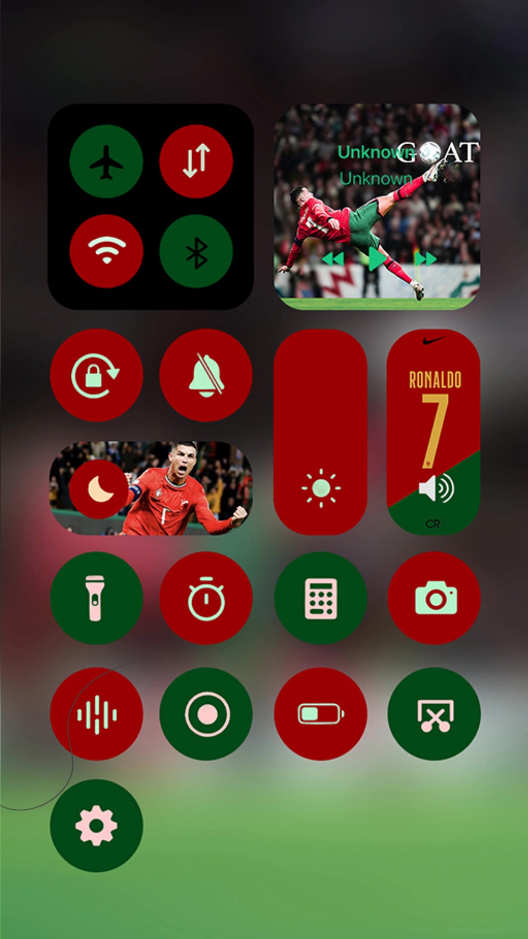 Themes - Wallpapers & Widgets Facebook ad: Get Themie for free