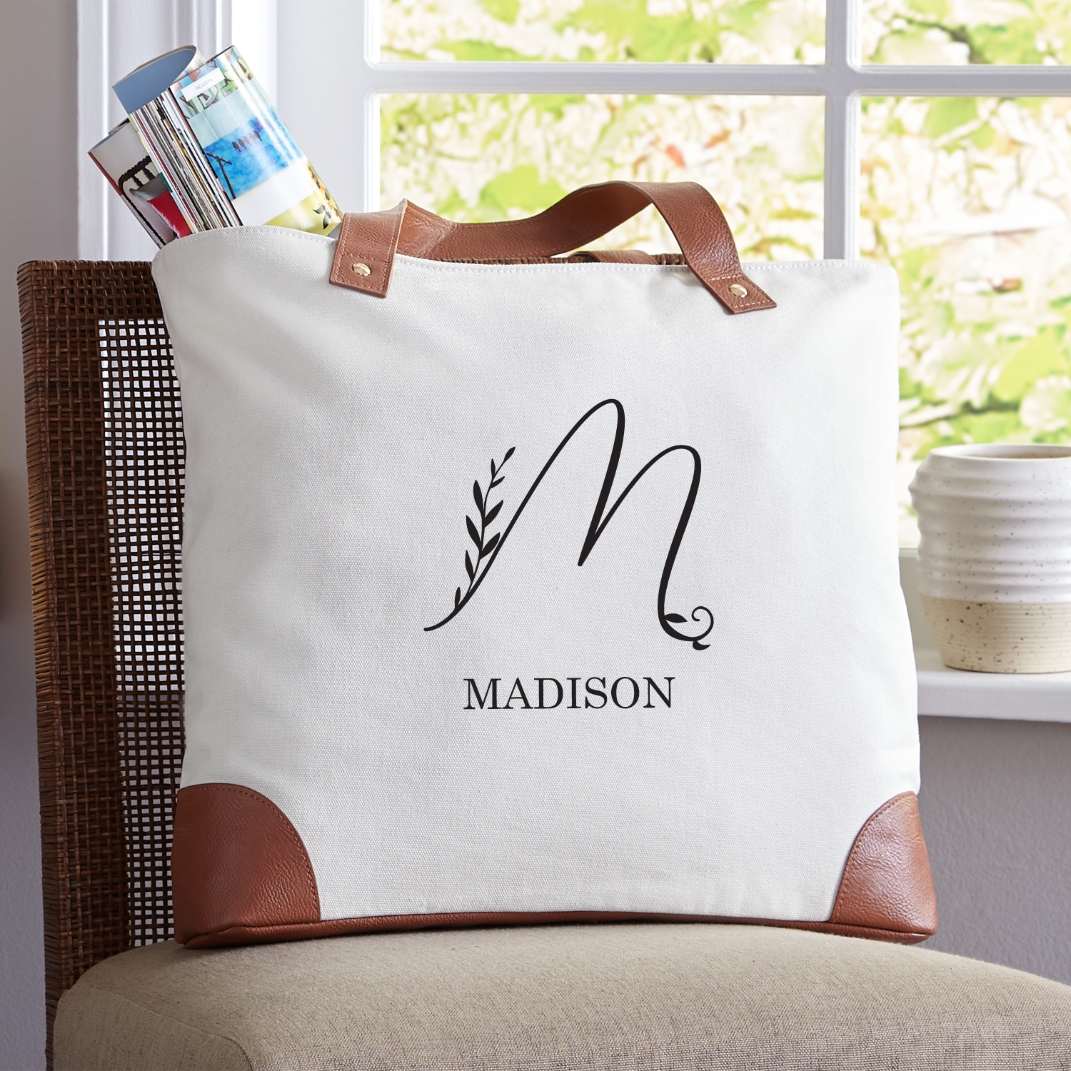 Gifts.com Facebook ad: From birthdays to anniversaries, enjoy 35% off personalized…