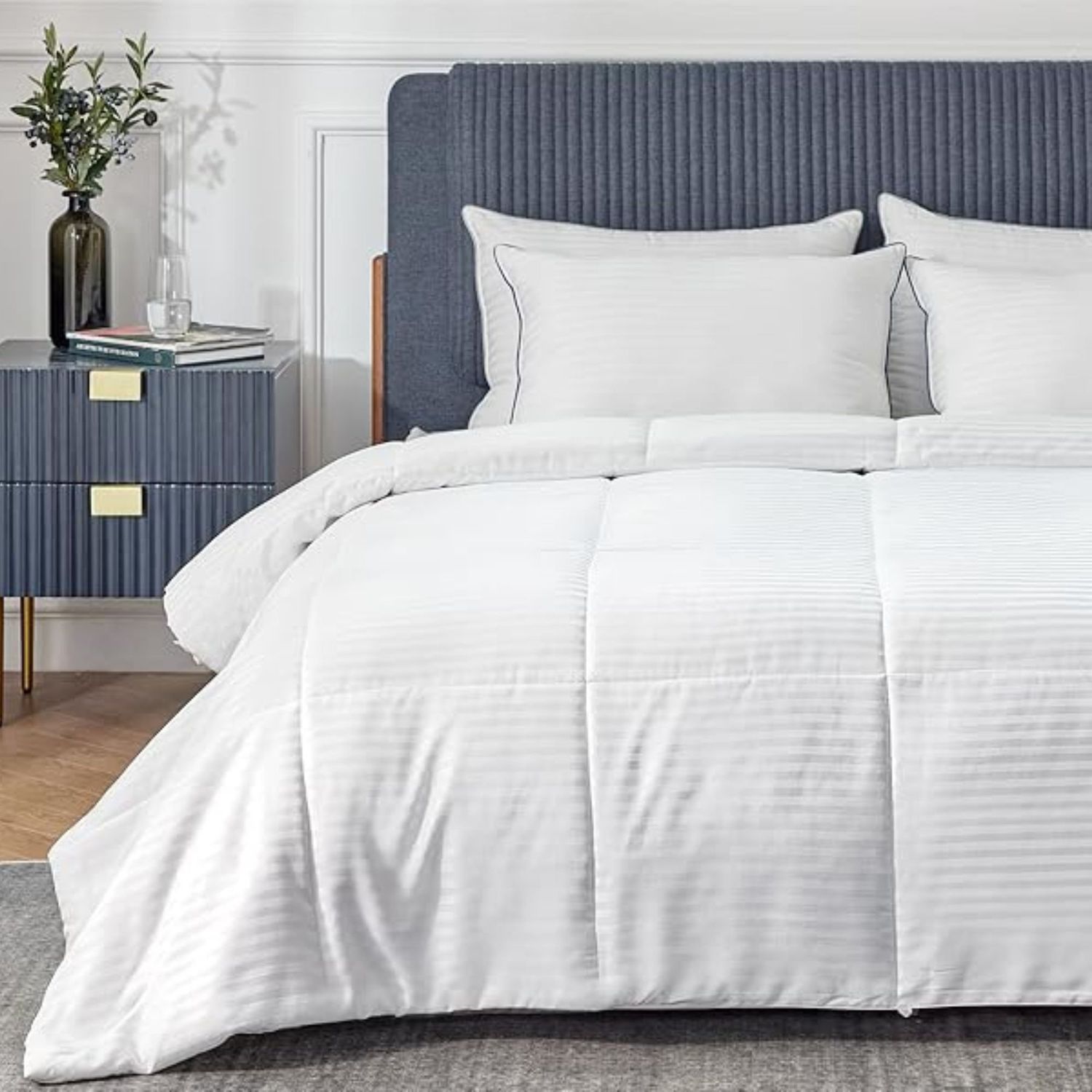 Falabella Colombia Facebook ad: Descubre ropa de cama que combina comodidad, diseño…