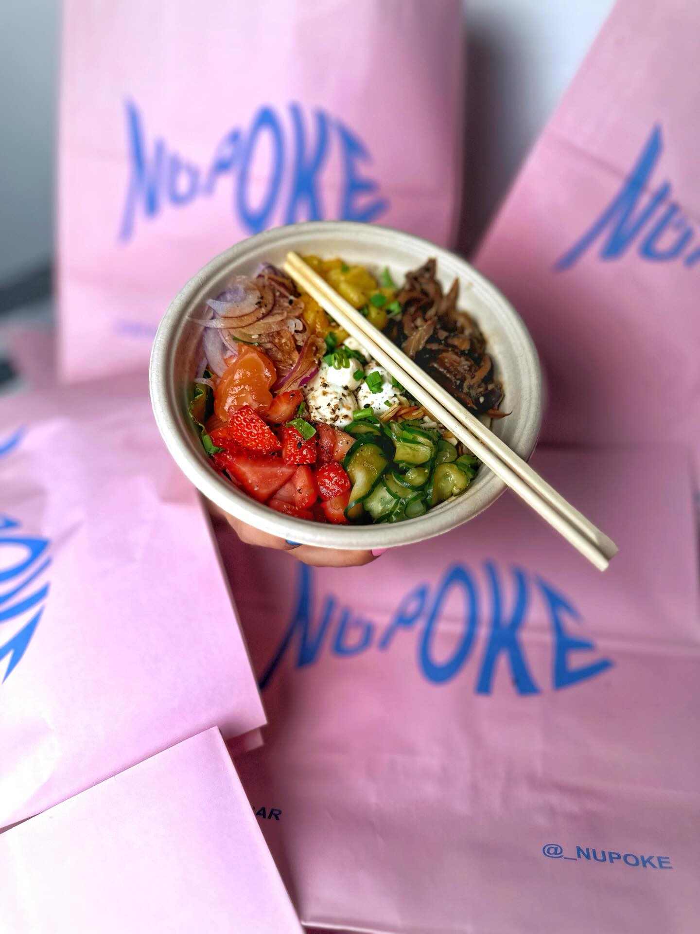 NÚ POKE Facebook ad: NU POKE | Delivery em Passos | Pedido online