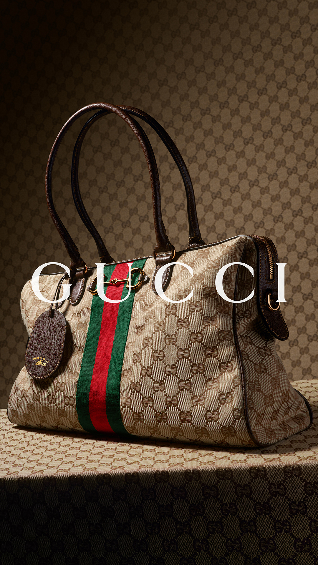 Gucci Facebook ad