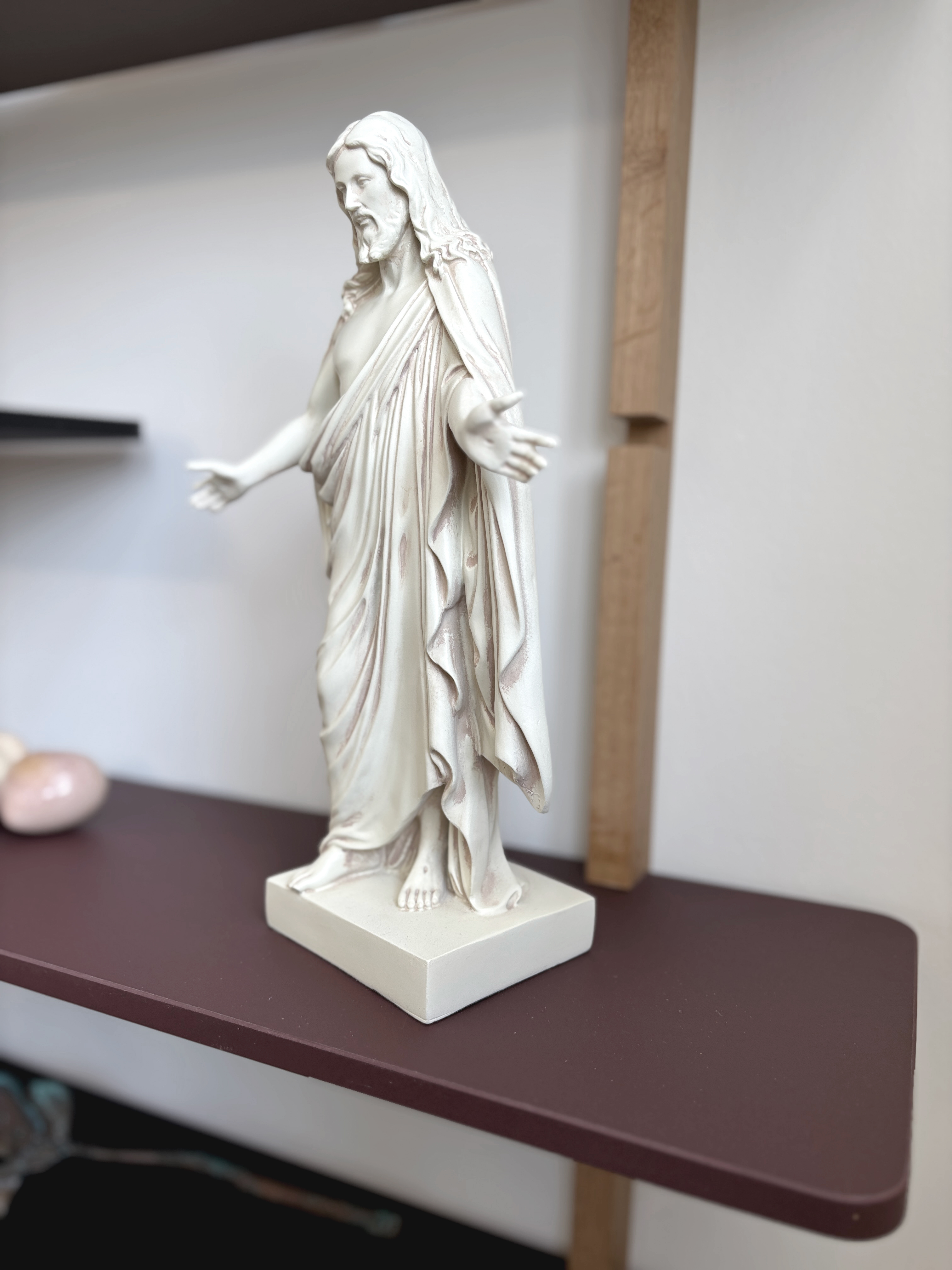 Only By Grace - webshop - Christian living Facebook ad: Skulpturer, der taler til hjertet