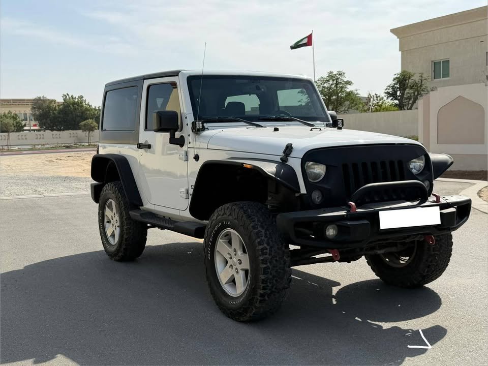 Muzz Ammil Facebook ad: 2016 Jeep Wrangler GCC Specs with Fox Kit in Great Shape..