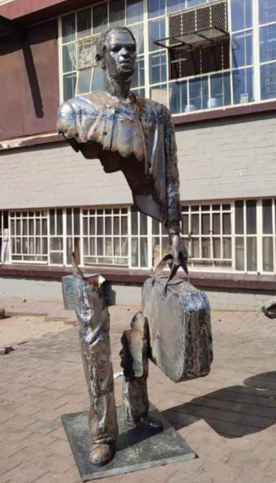 Roy Rwanga Facebook ad: RoyalMetal Art sculptures has stunning new sculptures ready…