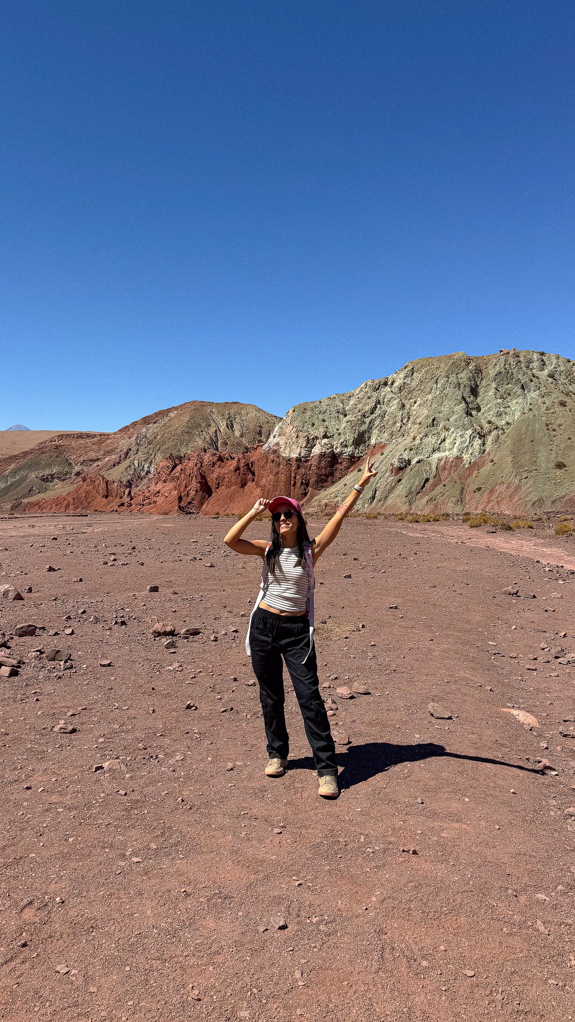 Full Tour - Turismo no Chile Facebook ad: DESBRAVE O ENCANTADOR VALLECITO NO DESERTO DO ATACAMA…