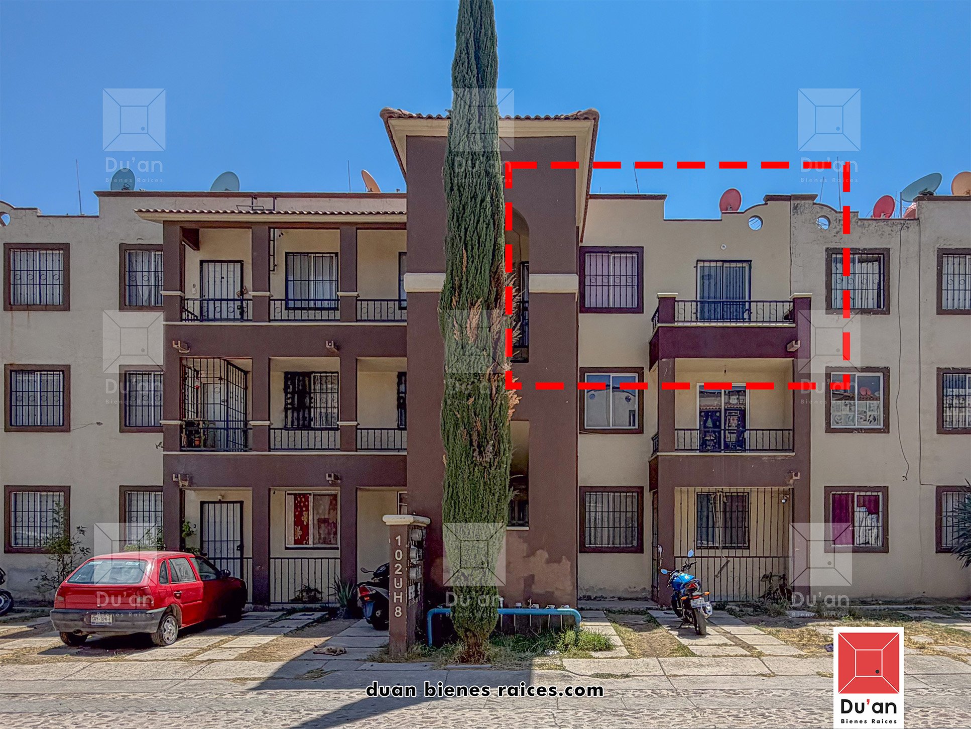 Arq Alejandro Jáquez Facebook ad: Departamento en Venta 3er piso, en Parques de San Juan, León