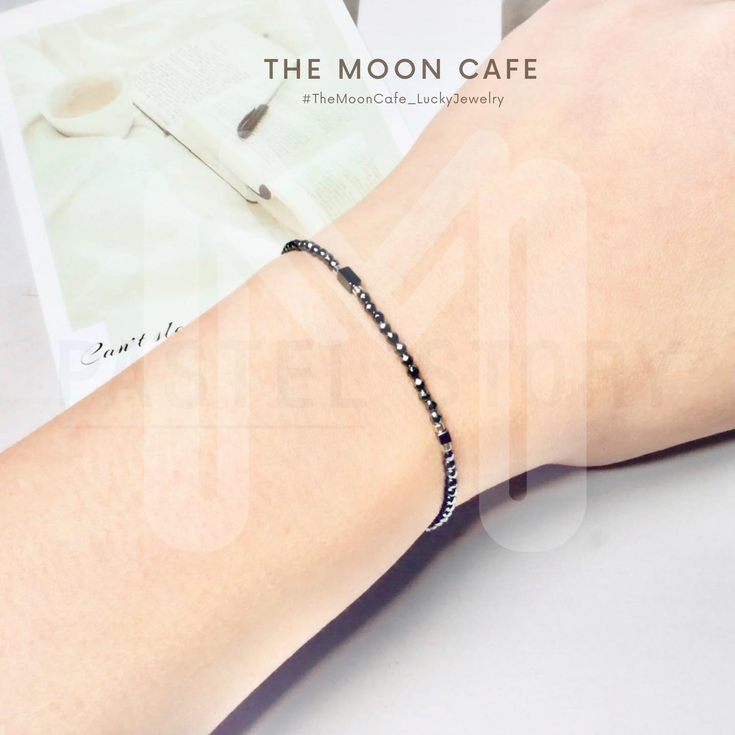 The Moon Cafe: Lucky Jewelry Facebook ad: สร้อยข้อมือหินแท้ เฮมาไทต์ หินแห่งความมุ่งมั่น