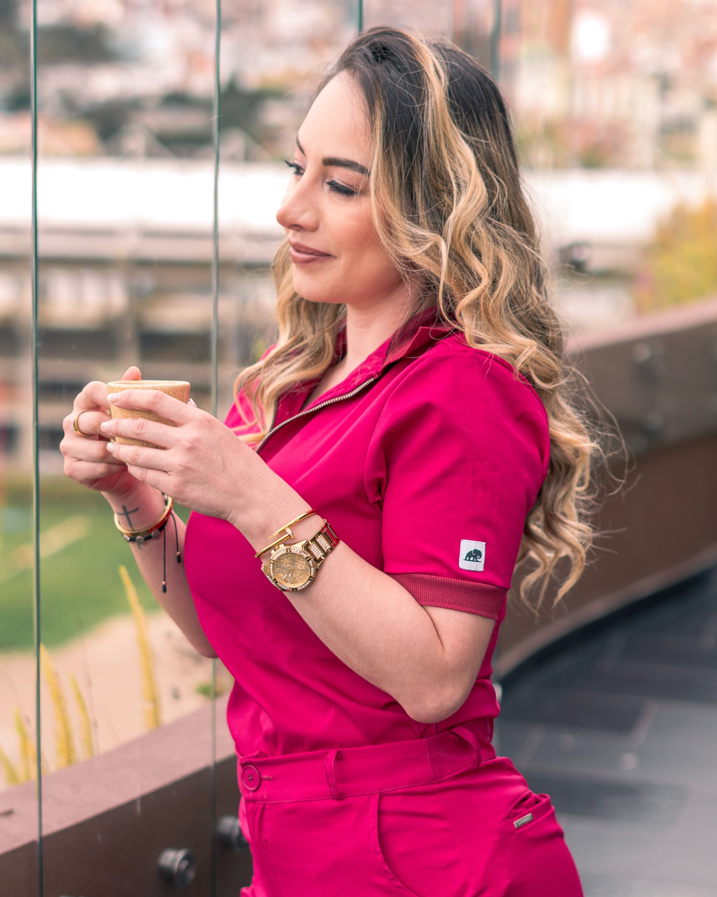 Dra Diana Díaz Dermatóloga Facebook ad: ¡Tu piel, habla de ti!