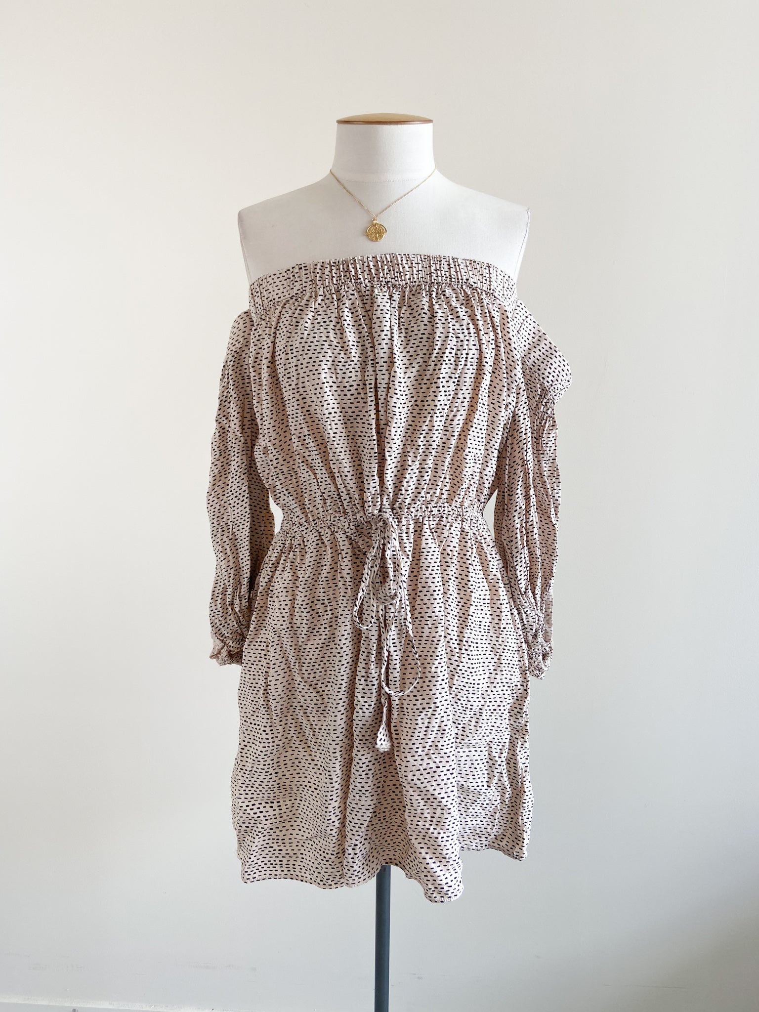 And again Facebook ad: Want to update your wardrobe on a budget?