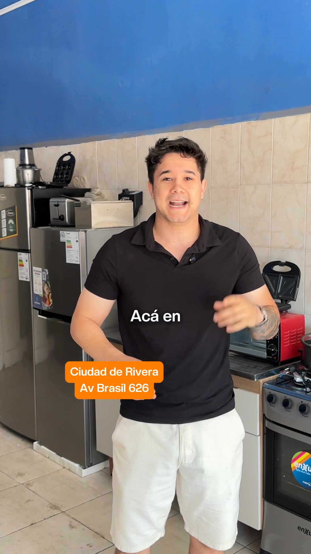 El Espacio de tu Casa Facebook ad: Hablános a WhatsApp