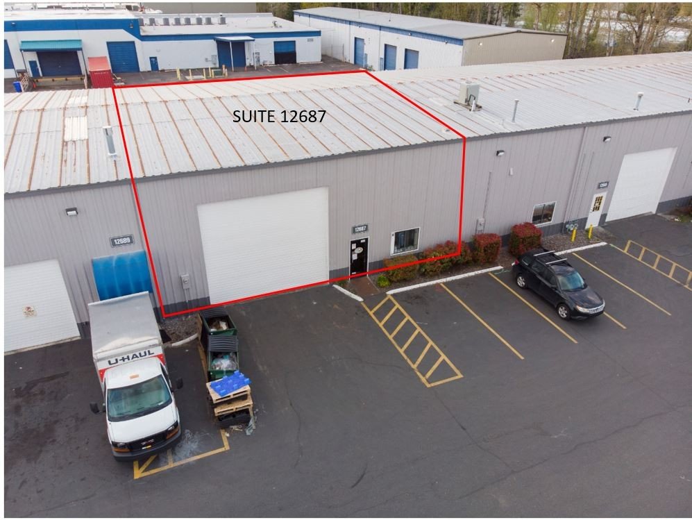 Kiely Kreitzberg Facebook ad: FOR LEASE: Industrial Warehouse with Office, Storage…