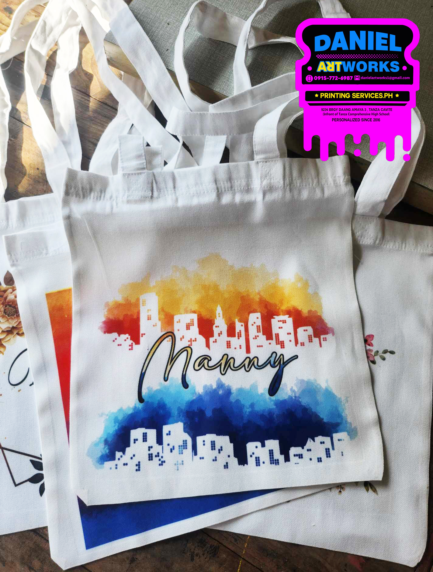 Daniel Artworks Facebook ad: REUSABLE CUSTOMIZED TOTE BAGS
