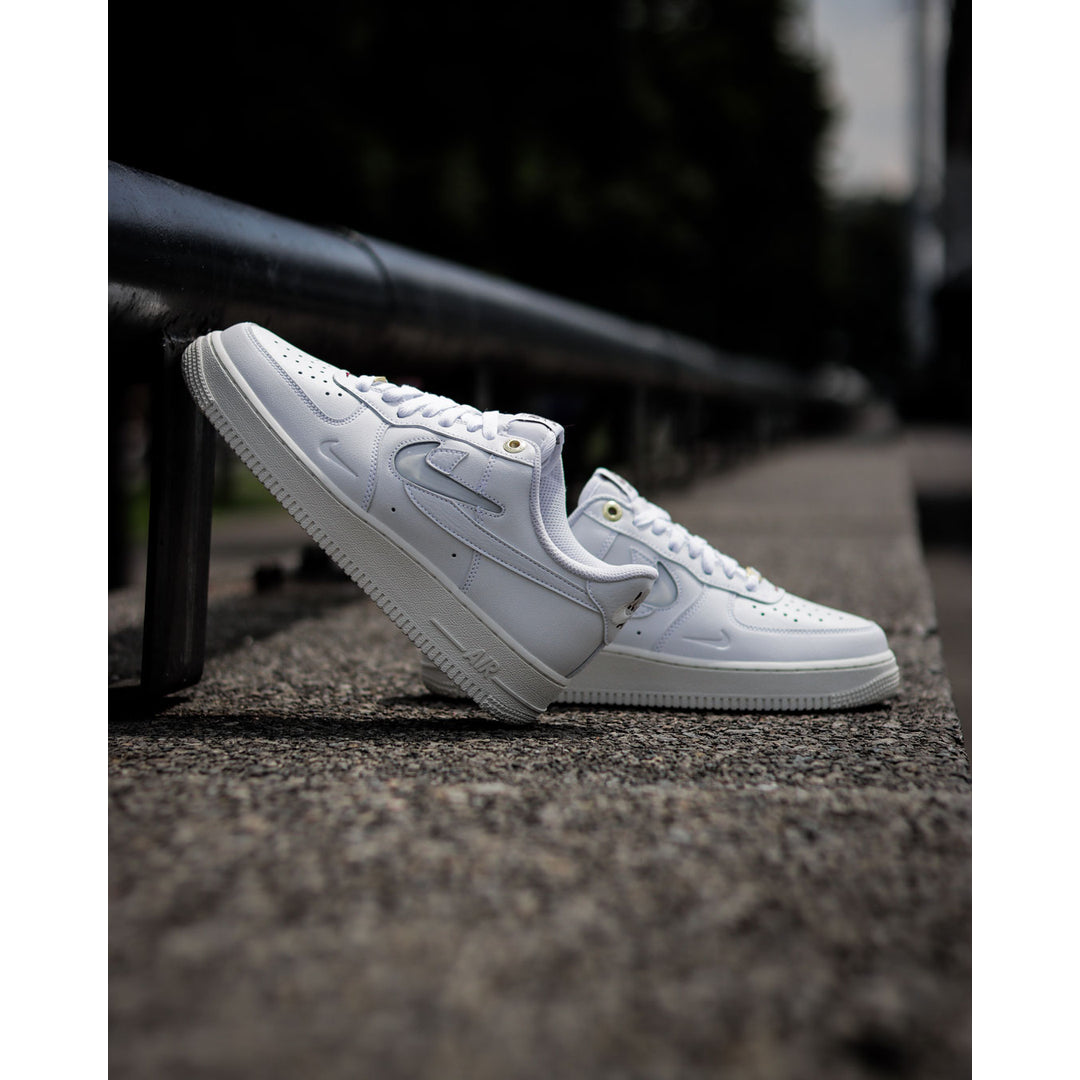Tenis bogotaa Facebook ad: +10.000 clientes nos recomiendan