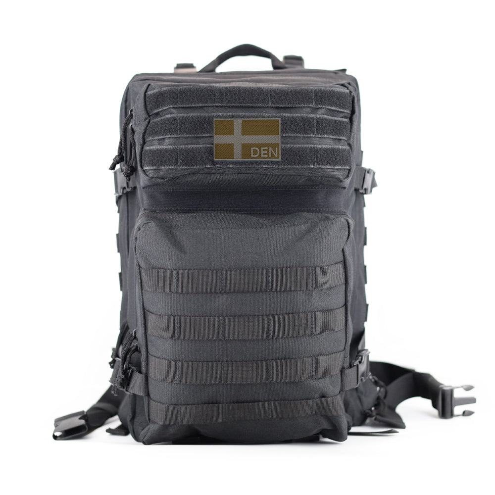 GearFreak Facebook ad: Skandinavische Outdoor-Qualität direkt zu dir nach Hause