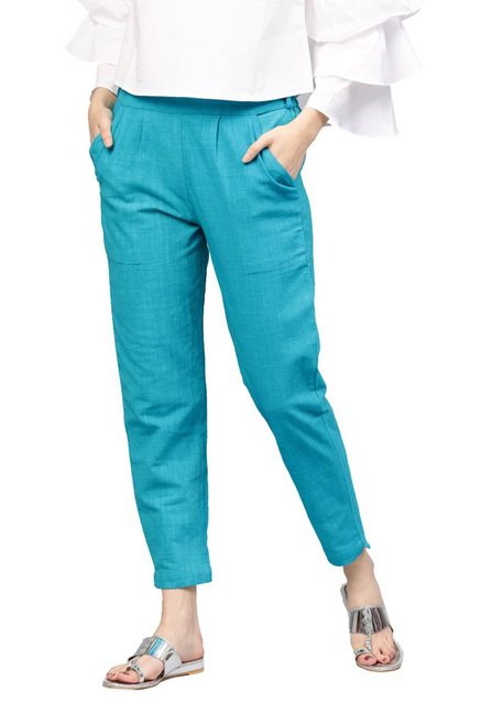 Tata CLiQ Fashion Facebook ad