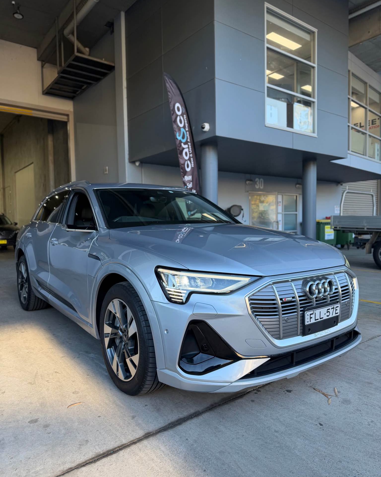 Ziko Vesco Facebook ad: 2021 Audi e-tron 55