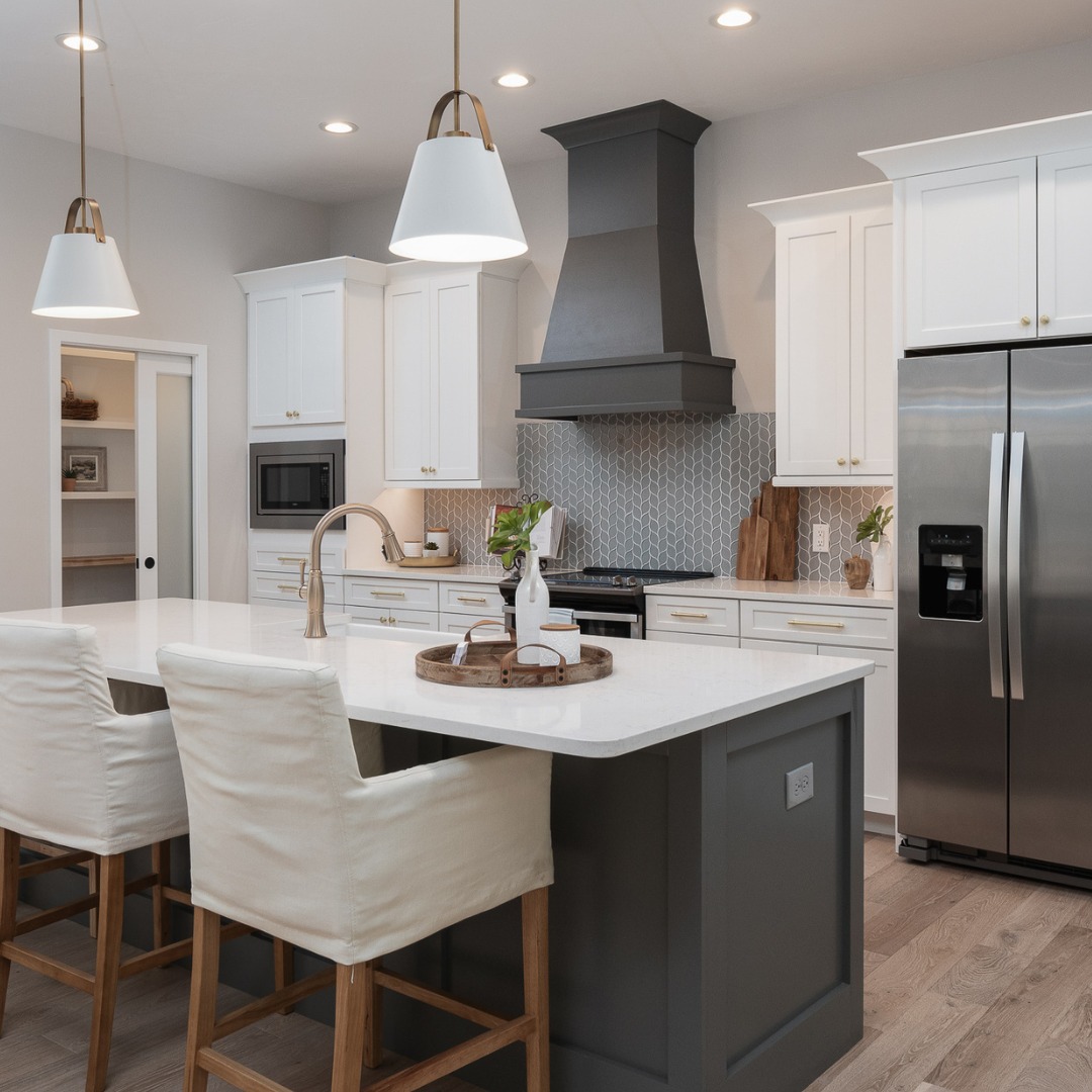Robinson Renovation & Custom Homes, Inc. Facebook ad: Start Your Remodel