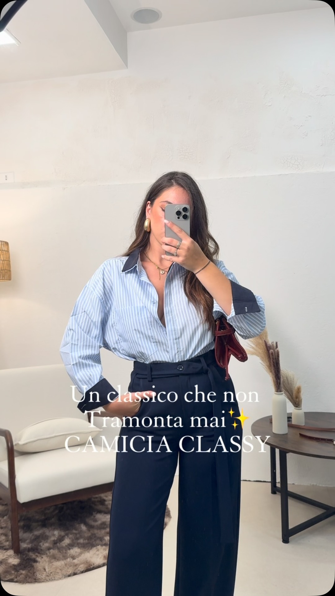 Les Femmes Facebook ad: Un capo intramontabile, versatile e chic, la nostra…