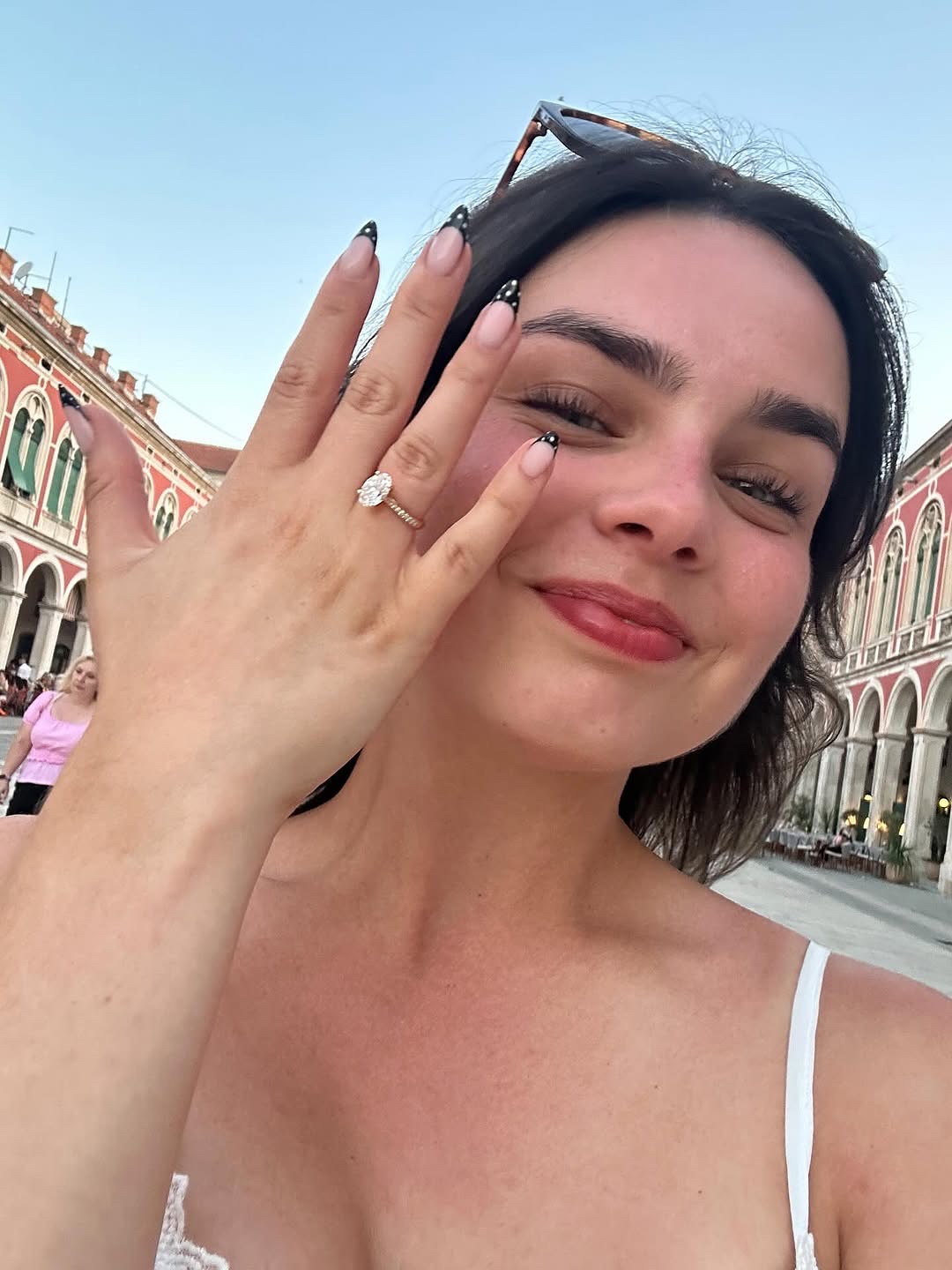 Abelini Jewellery Facebook ad