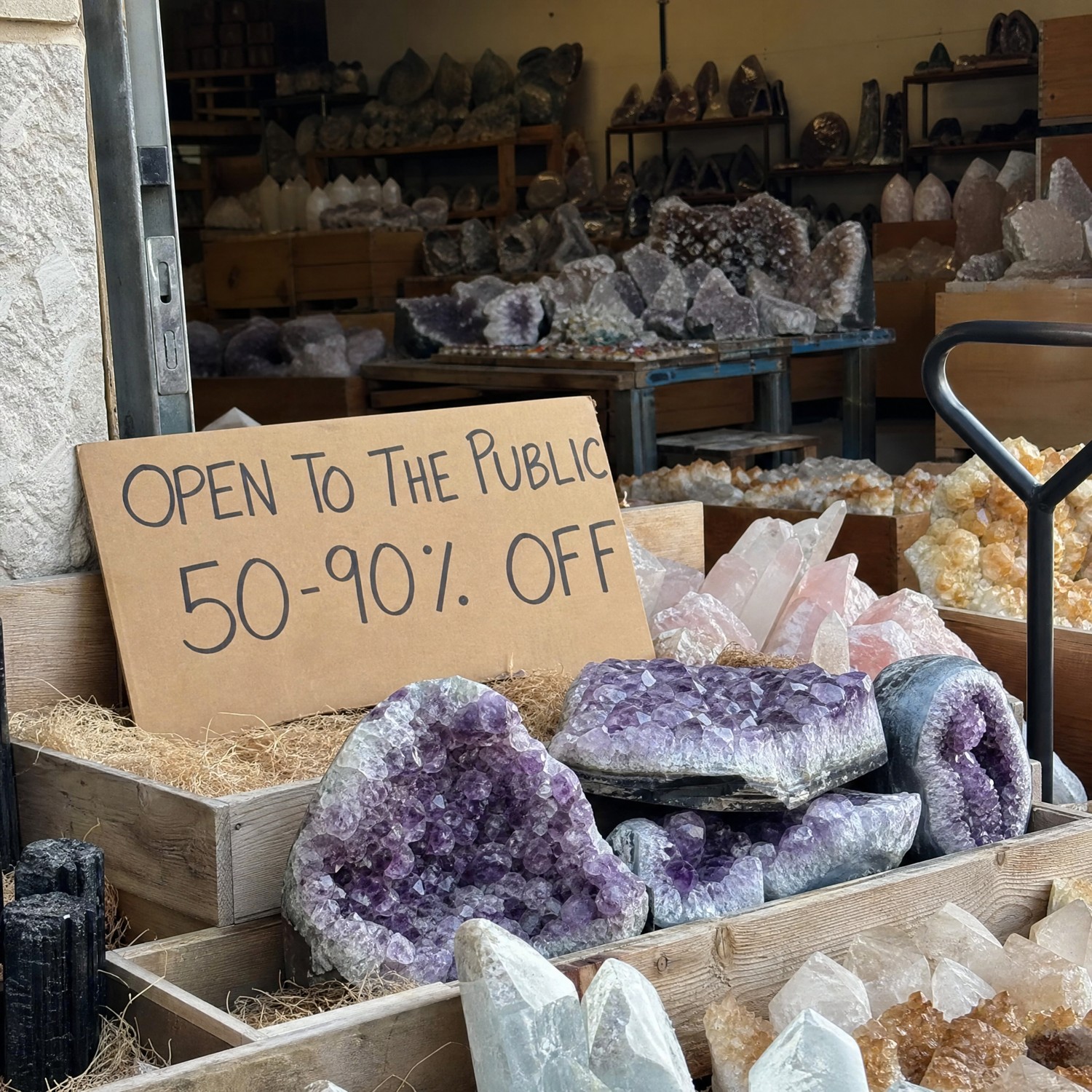 Spirit Magicka Crystals Facebook ad: Crystals Up to 90% Off