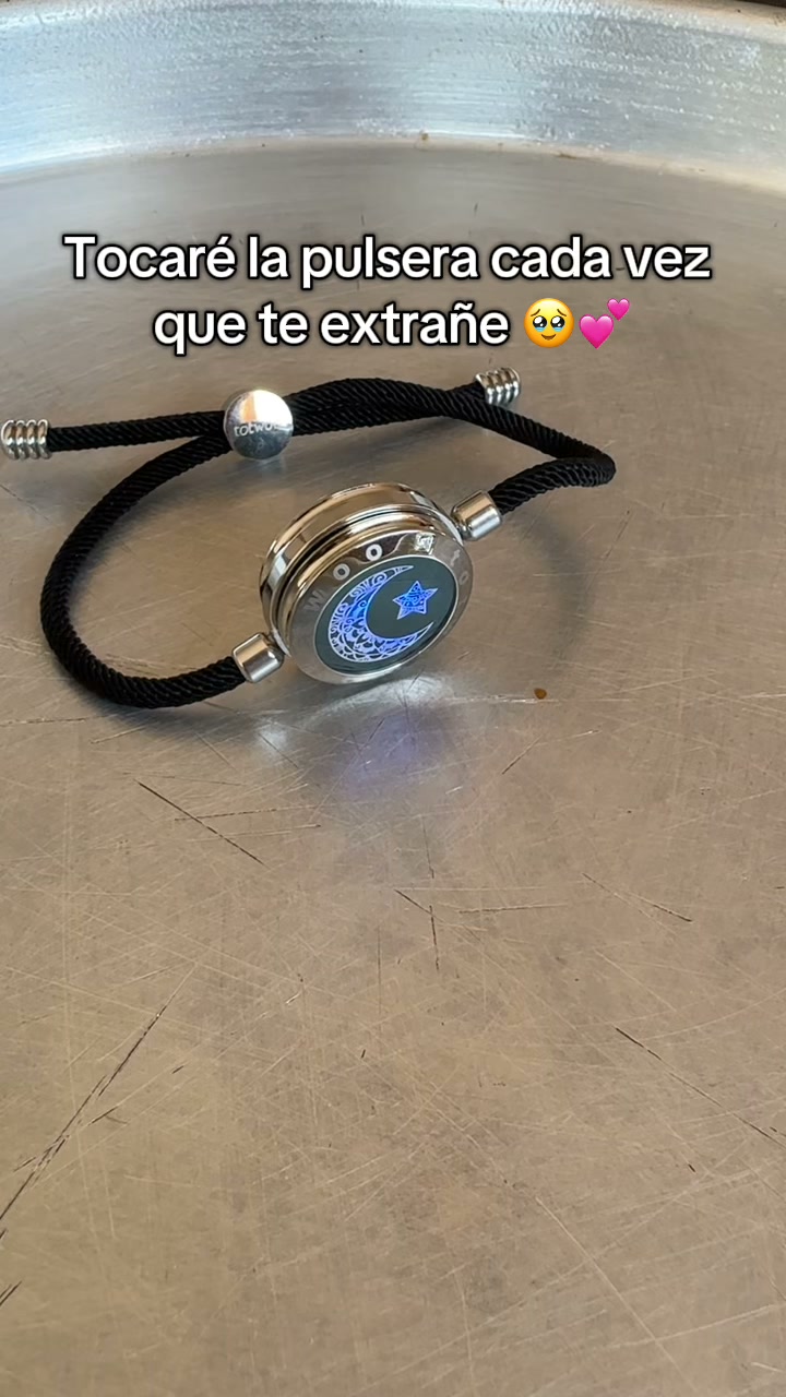 Portlam Facebook ad: REGALOS ESPECIALES PARA PAREJAS