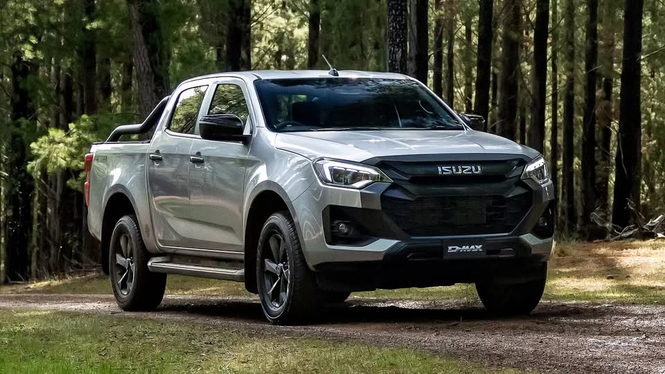 Asset Finance.AI Facebook ad: 2026 Isuzu D-Max