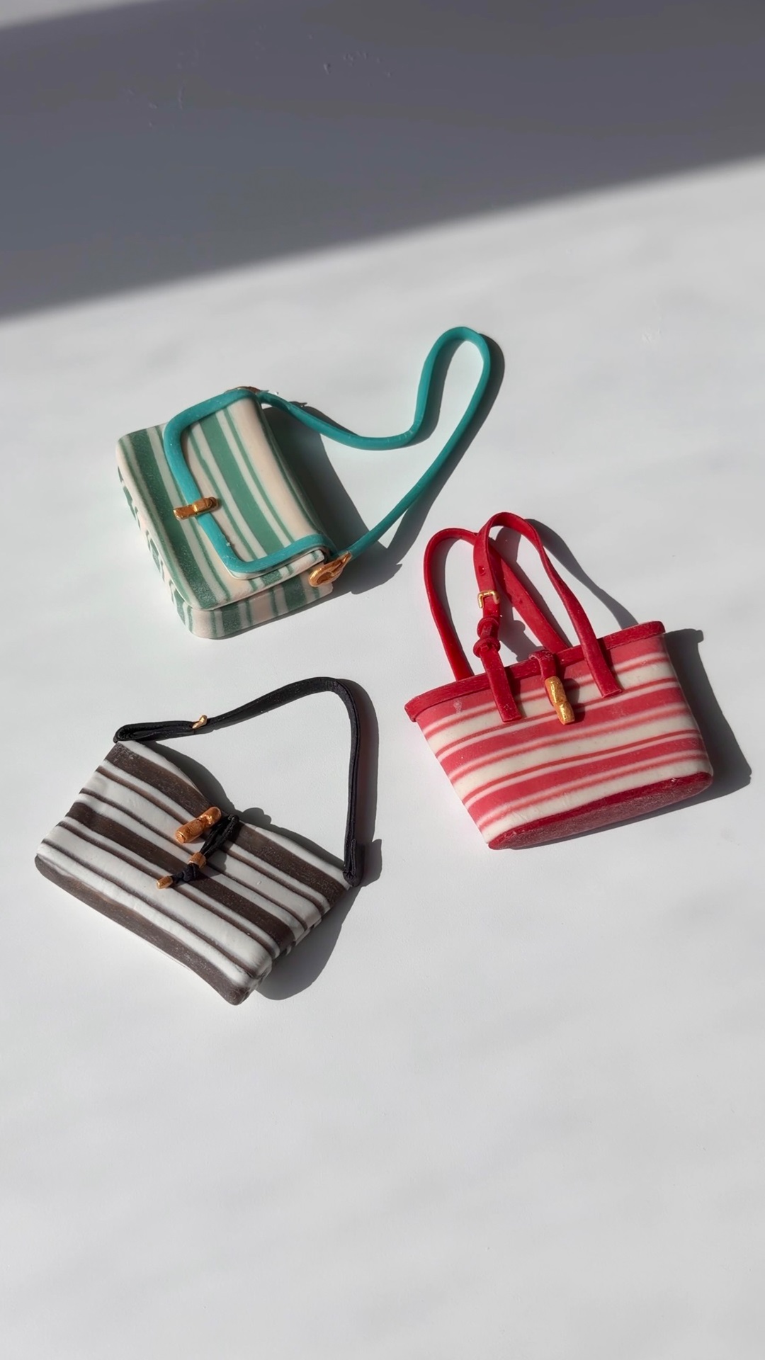 Furla Facebook ad