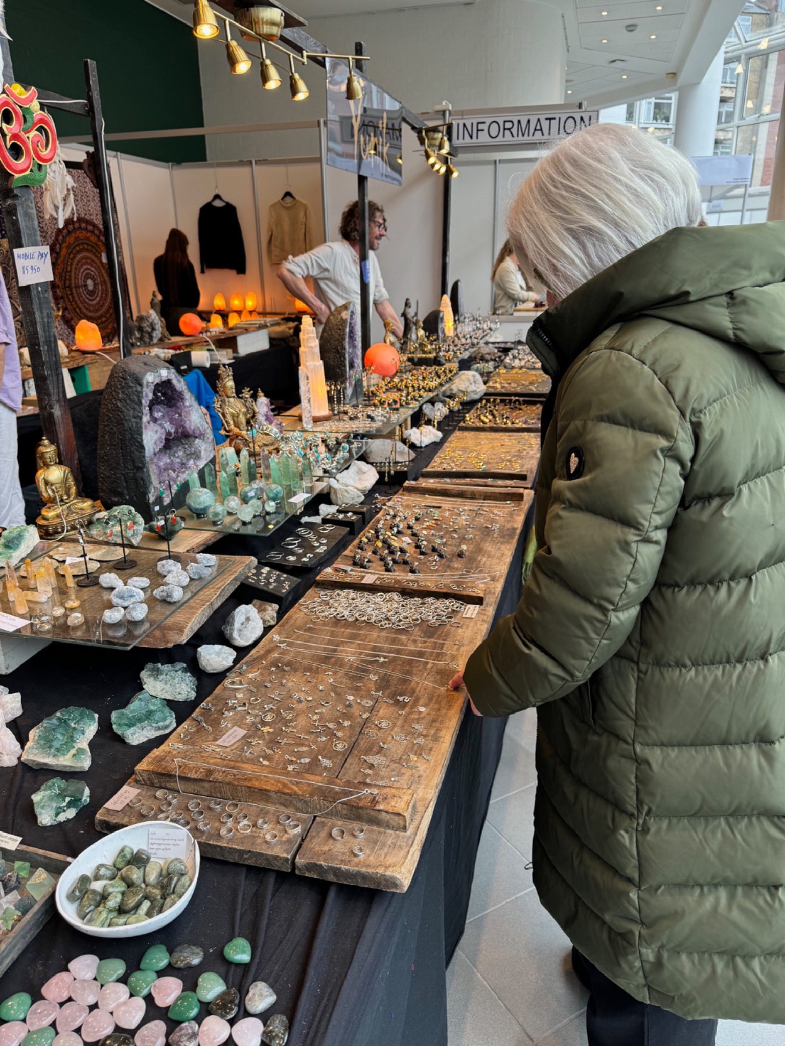 Krop-Sind-Ånd Messerne Facebook ad: Krop-Sind-Ånd Messe i Aalborg d. 6. - 8. marts 2026…