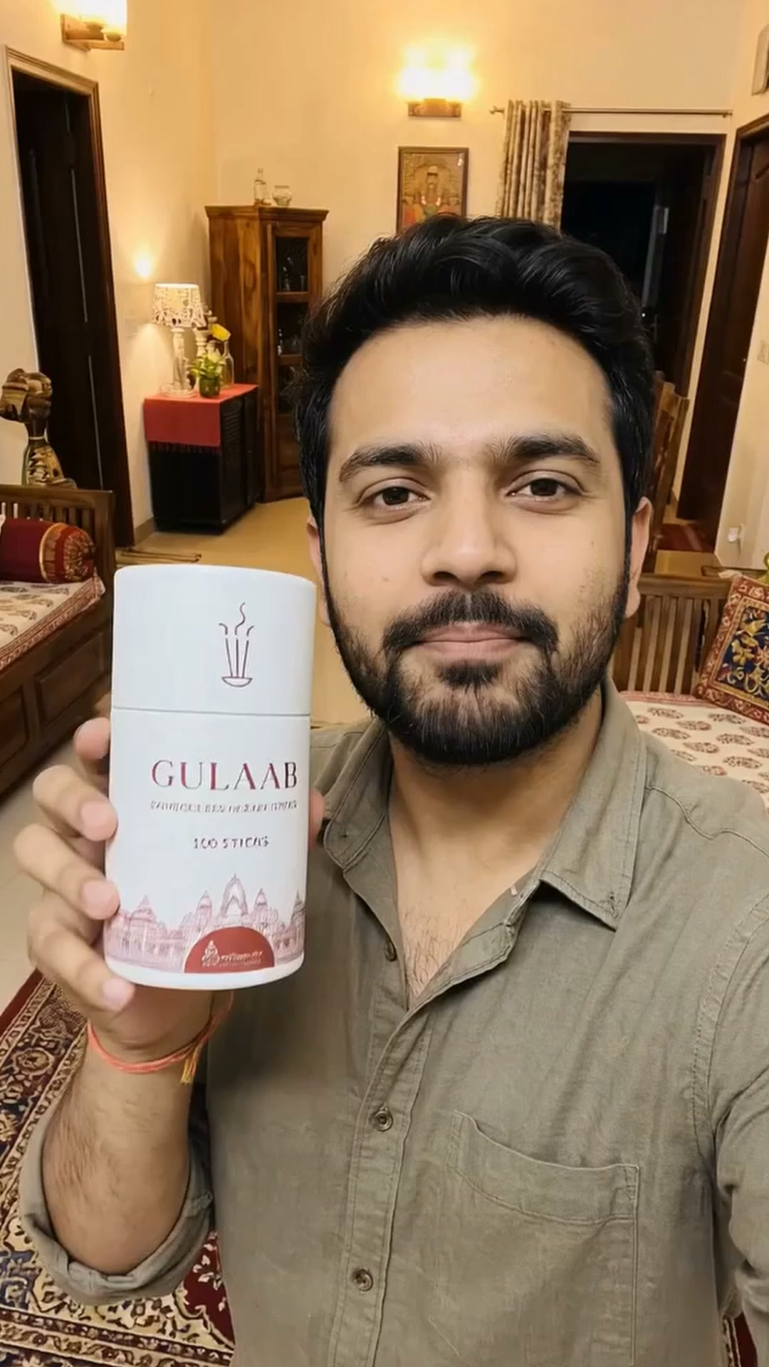 Sadhna.co Facebook ad: 3 Packs ₹999. ₹333 Per Pack.
