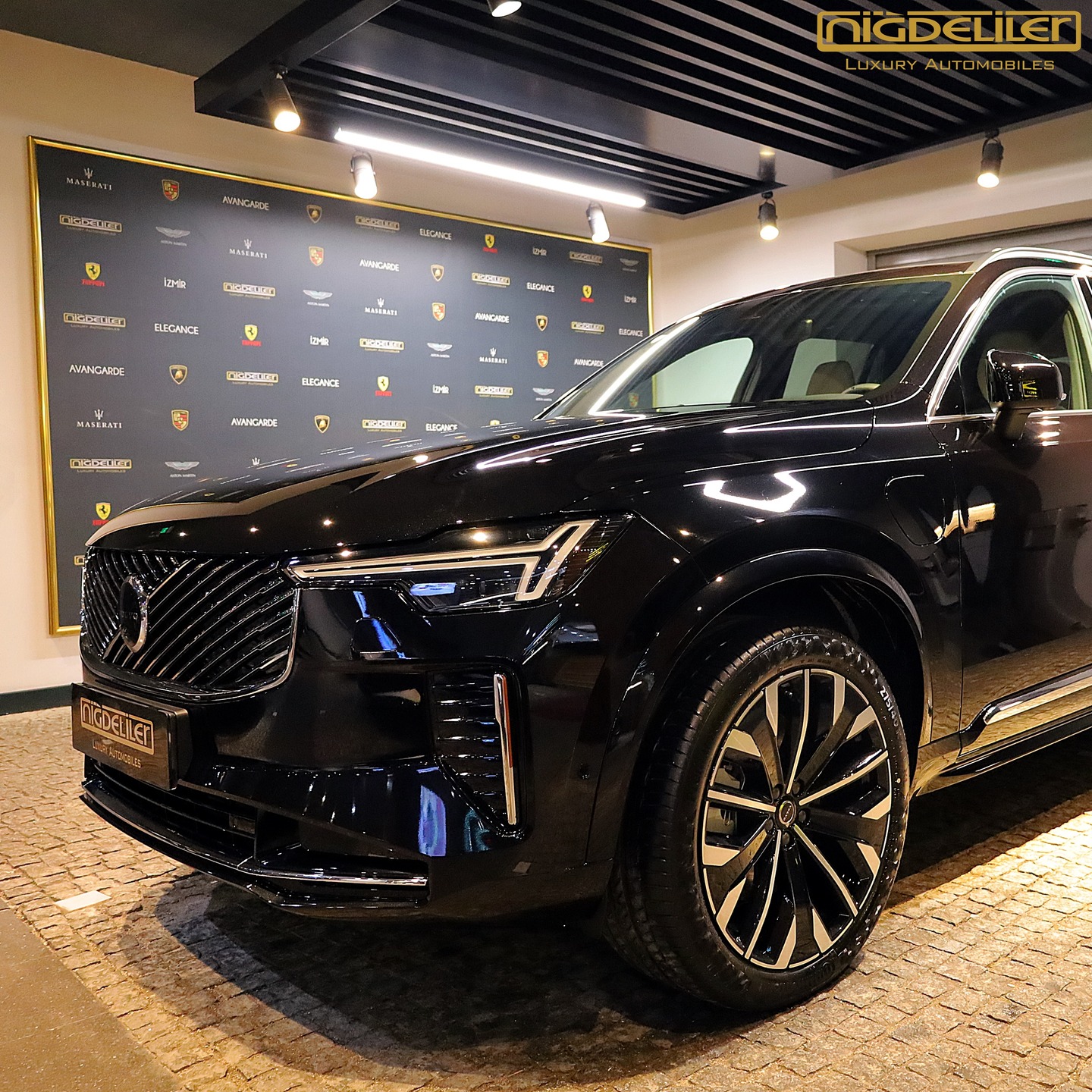 Niğdeliler Otomotiv Facebook ad: 2025 Volvo XC90 2.0 T8 Recharge Plug-in Hybrid…