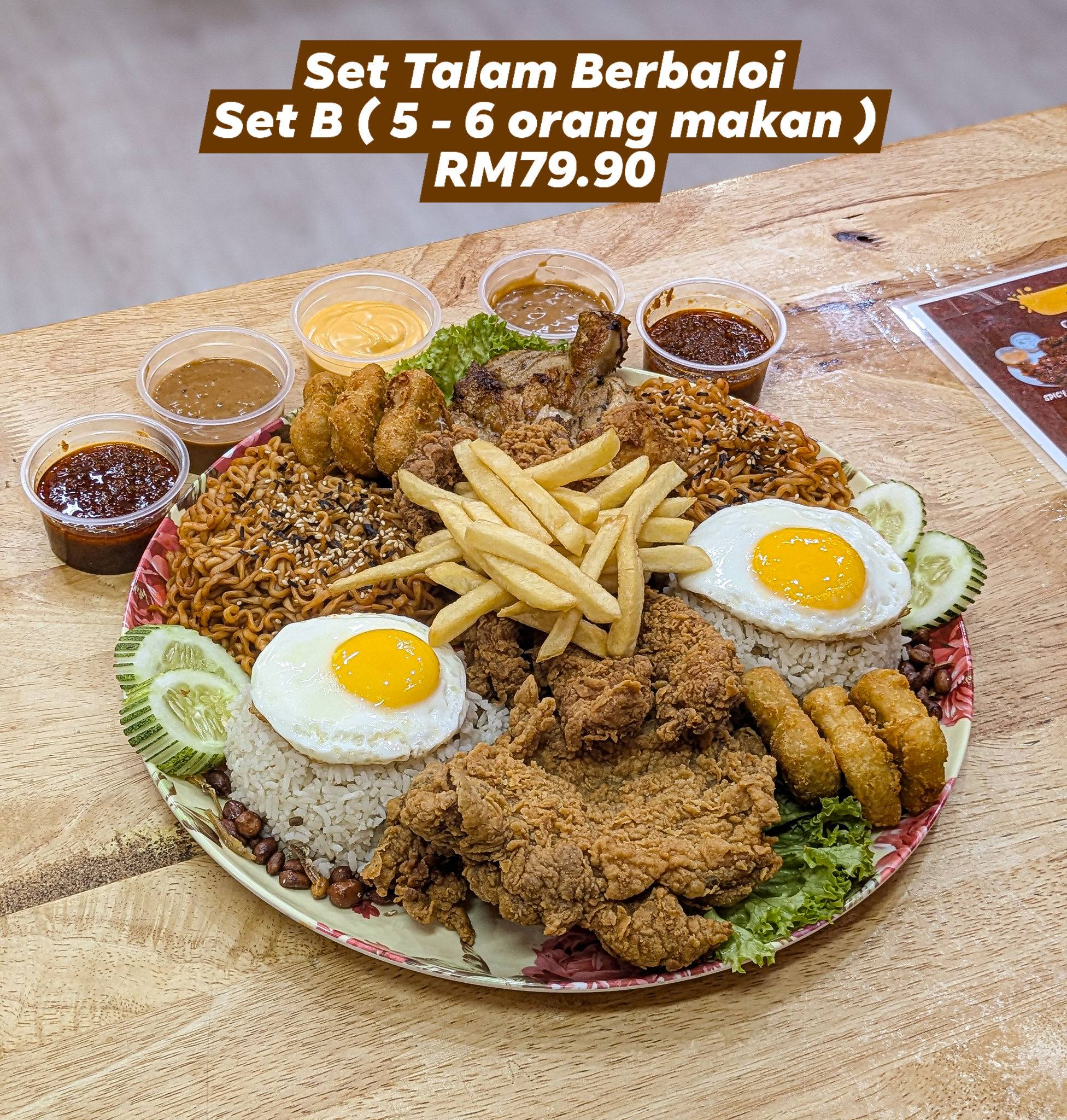 Savenshop Burger Facebook ad: SIANG RUMAH TERBUKA, MALAM TAK TAU PORT MAKAN…