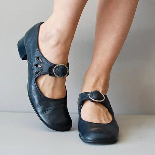 Elves Pray Facebook ad: Retro French Low-heeled Buckled Pumps