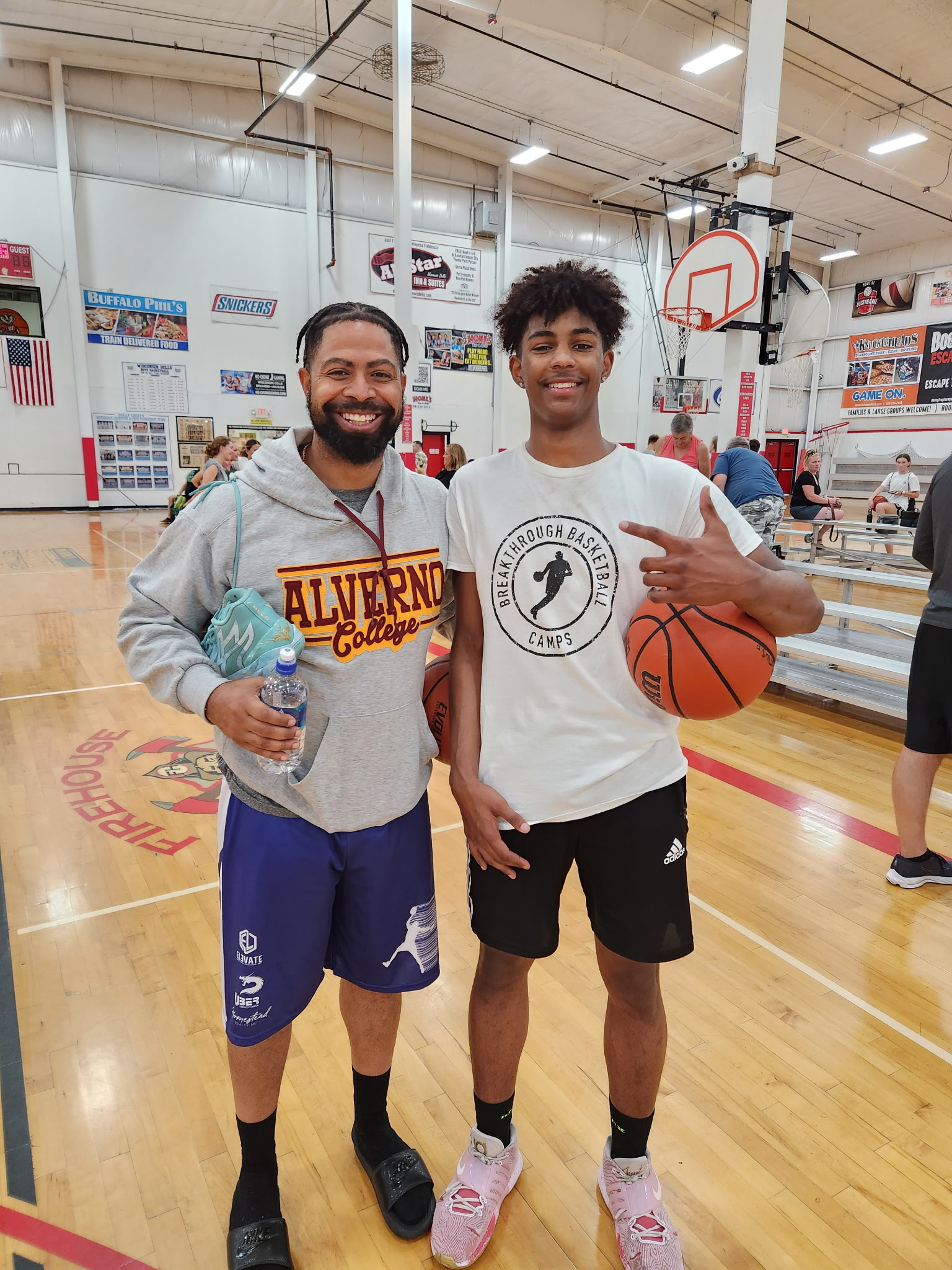 Breakthrough Basketball Facebook ad