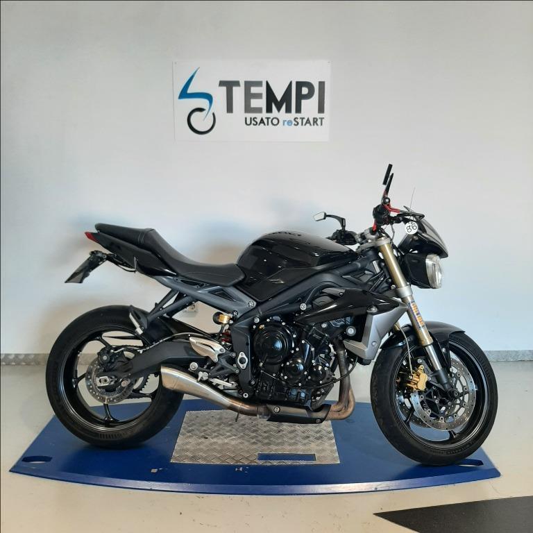 4 Tempi Moto Store Facebook ad: La nostra selezione usato 4 Tempi ReStart.