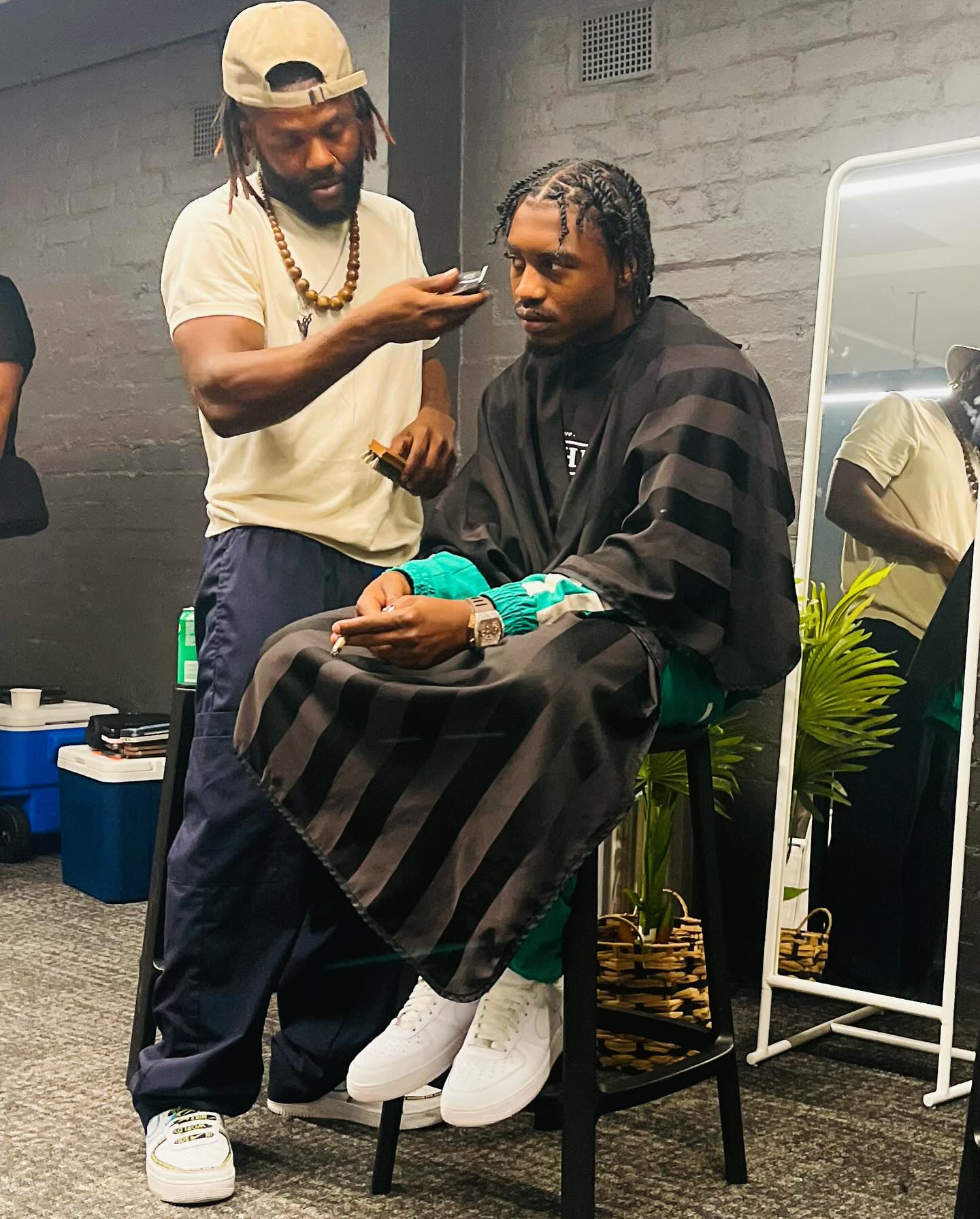mvp_cutz Facebook ad: The future is bright