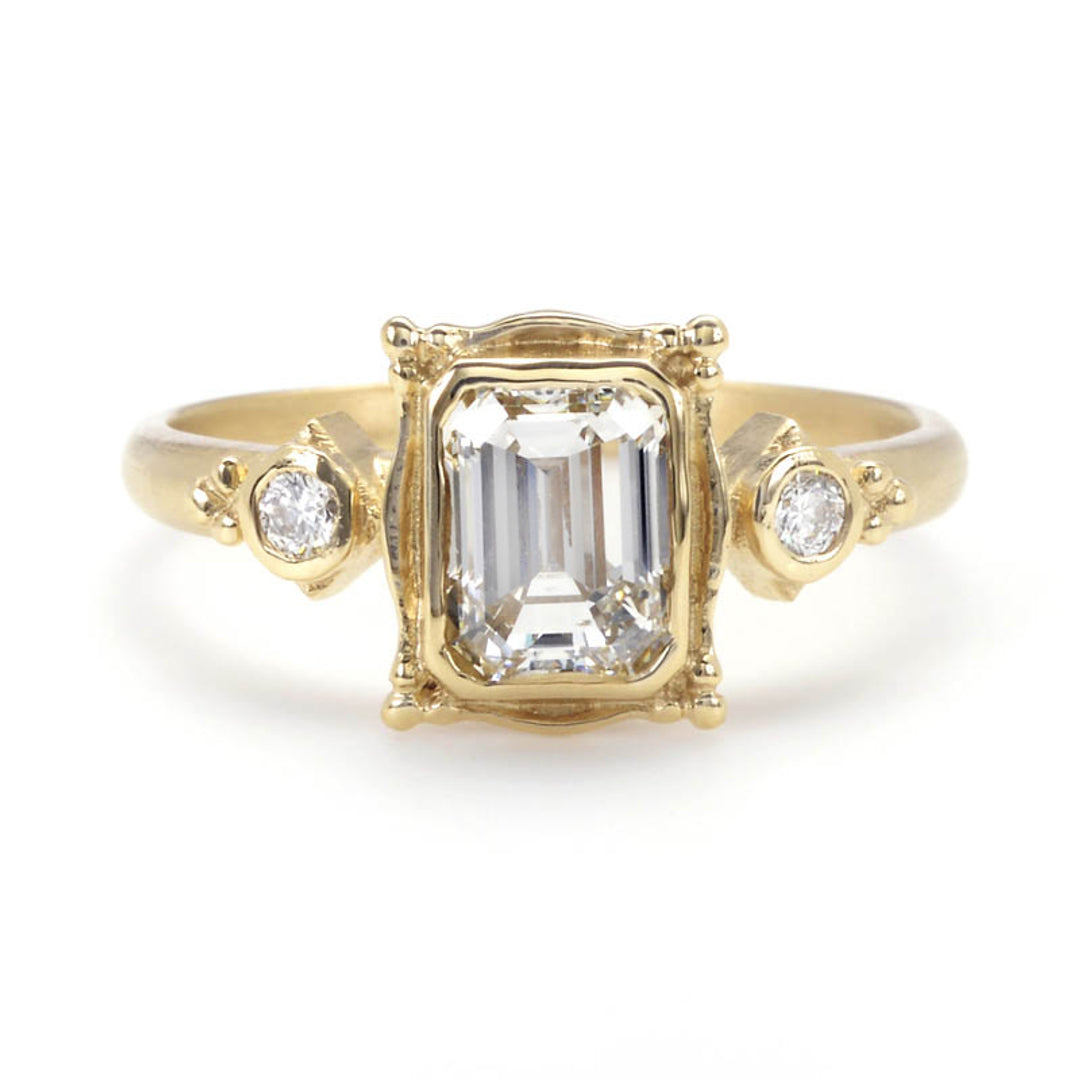 Greenwich St. Jewelers Facebook ad