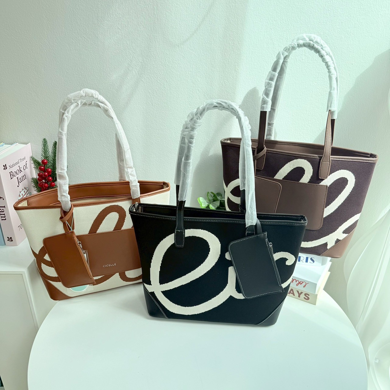 Bag Story &กระเป๋าแบรนด์นำเข้าoutlet Facebook ad