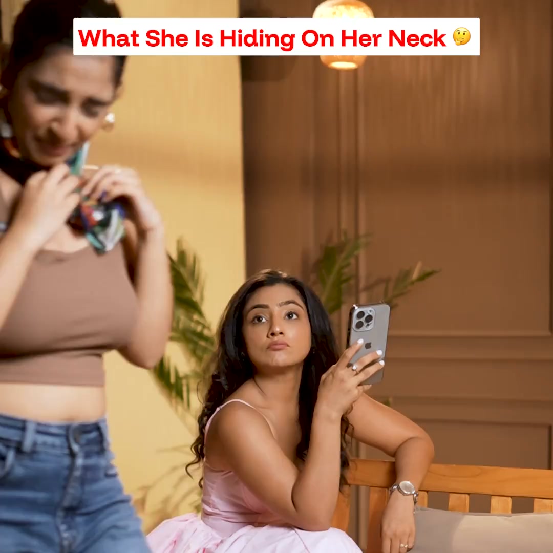 Ikahi.ritual Facebook ad: Support Brighter-Looking Neck Skin