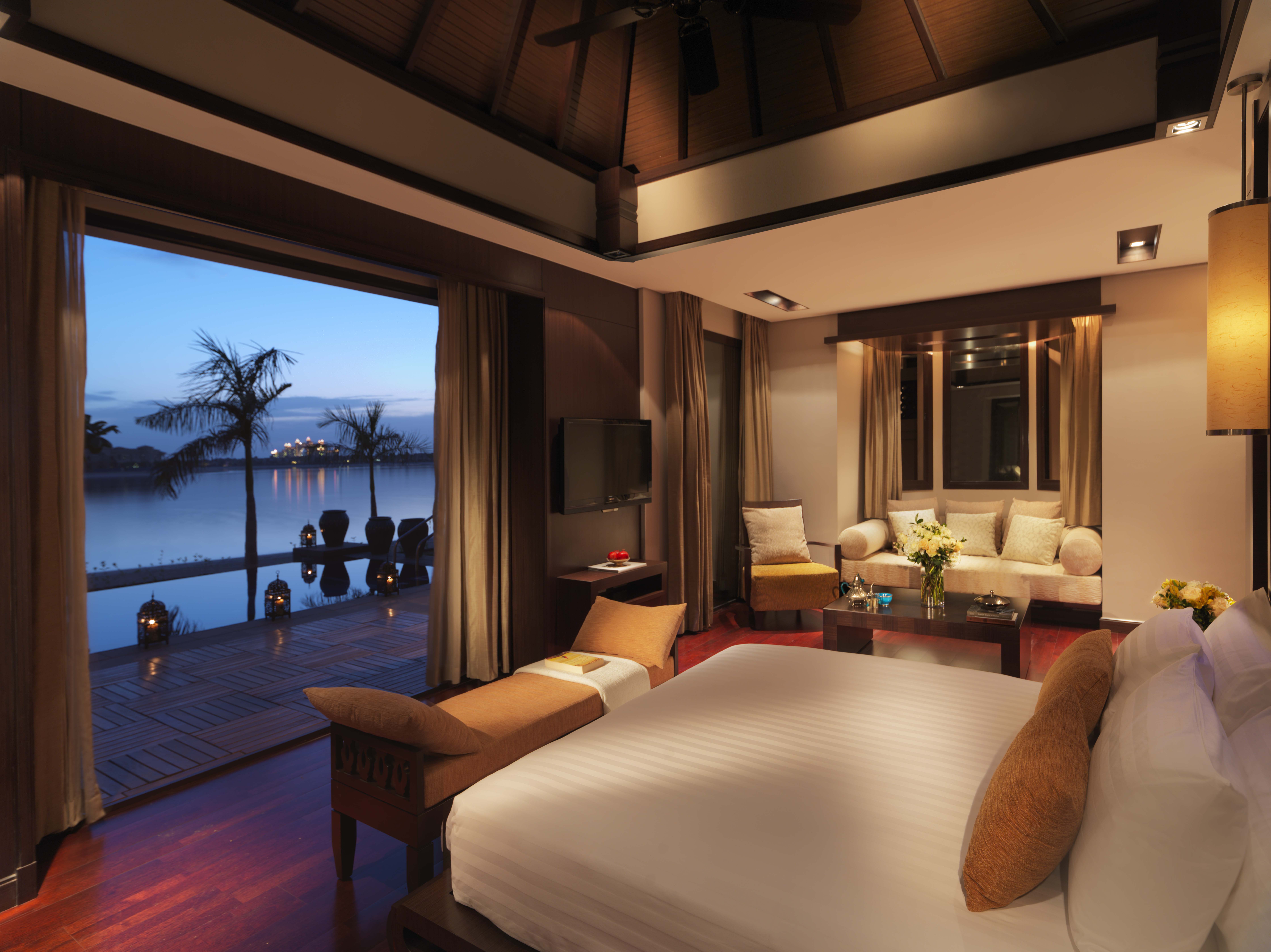 Anantara The Palm Dubai Resort Facebook ad