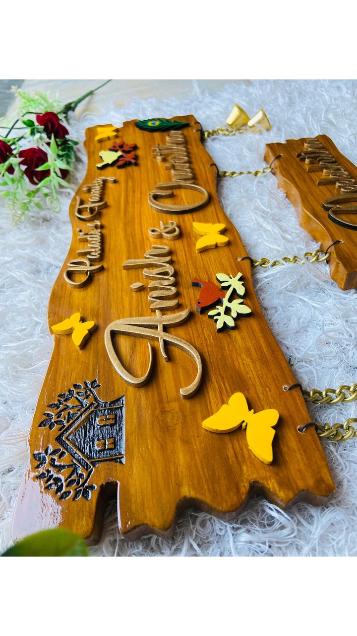 Customised Name Plates Facebook ad: The Family Name Plate.