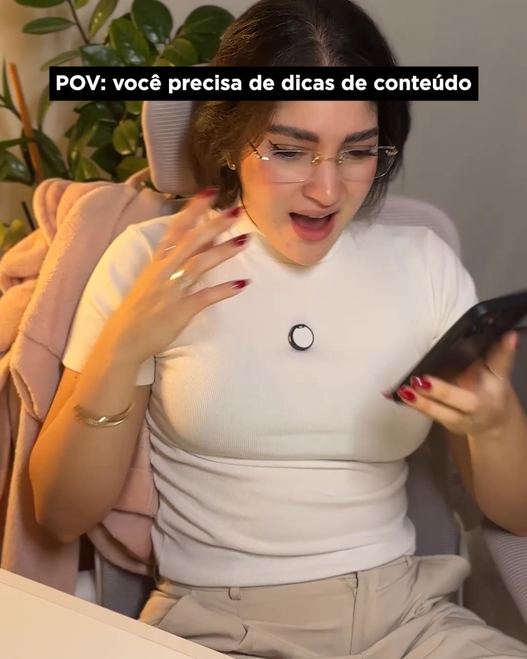 HeyGen Facebook ad: Gerador de vídeos HeyGen