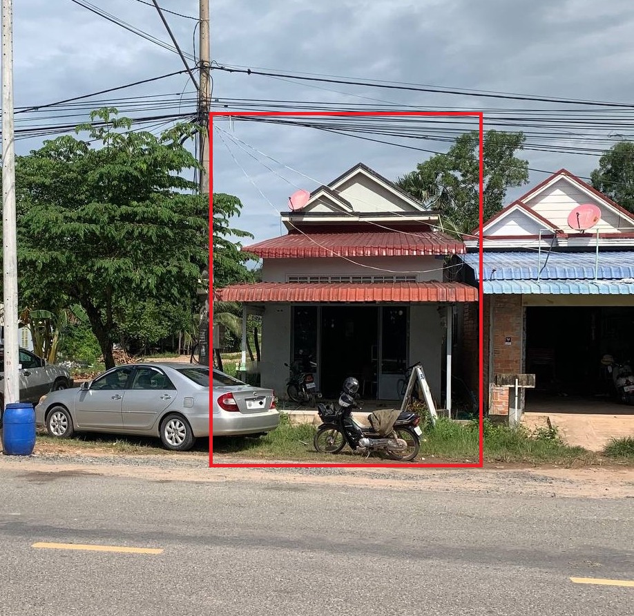 វី-អុីន រៀលធីឯ.ក Facebook ad: ផ្ទះលក់បន្ទាន់ ទីតាំង ក្រុងកែប, Urgent sale