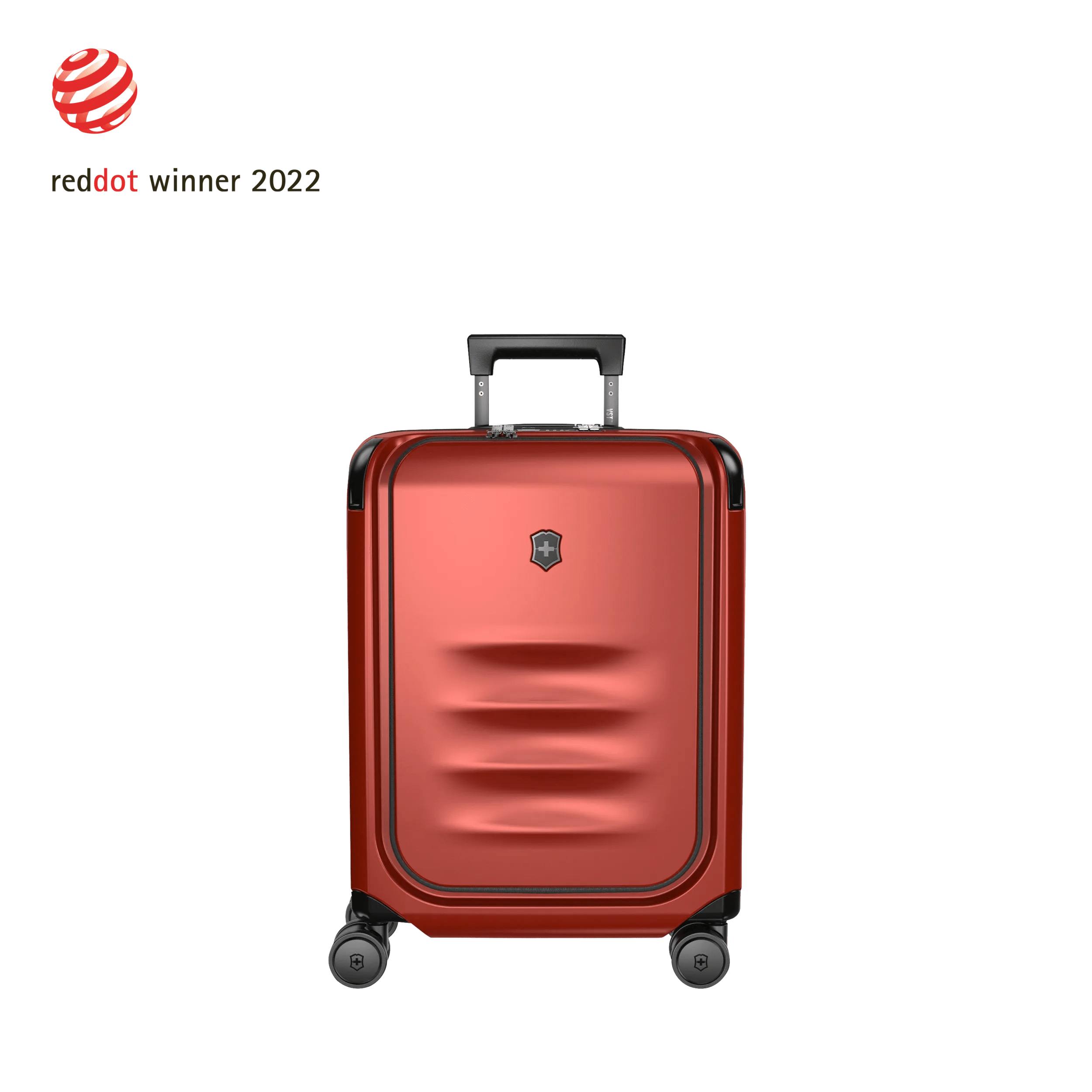 Victorinox Facebook ad: Viaja con más espacio y menos preocupaciones.