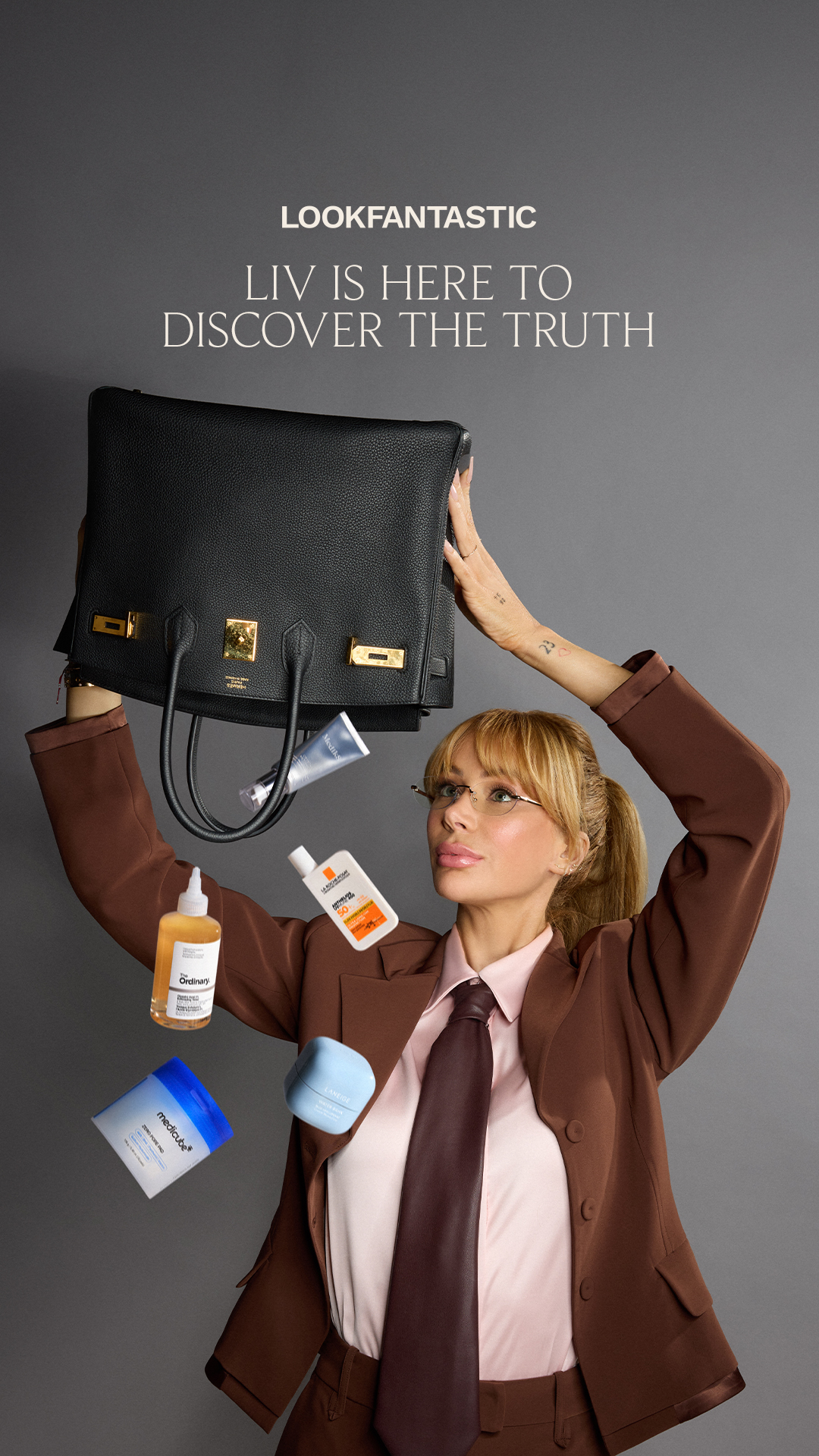 LOOKFANTASTIC Facebook ad