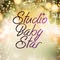 Studio Baby Star - Julie Photographe spécialisée Naissance Bébé & Grossesse