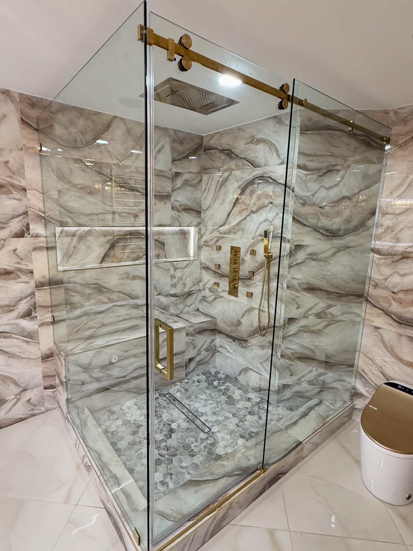 4Remodel General Contractor Facebook ad: General Contractor Services