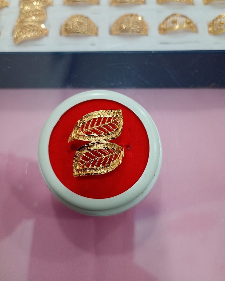 Fine Fair imitation jewellery Facebook ad: NEW ARRIVALS, GOLD PLATED RINGS